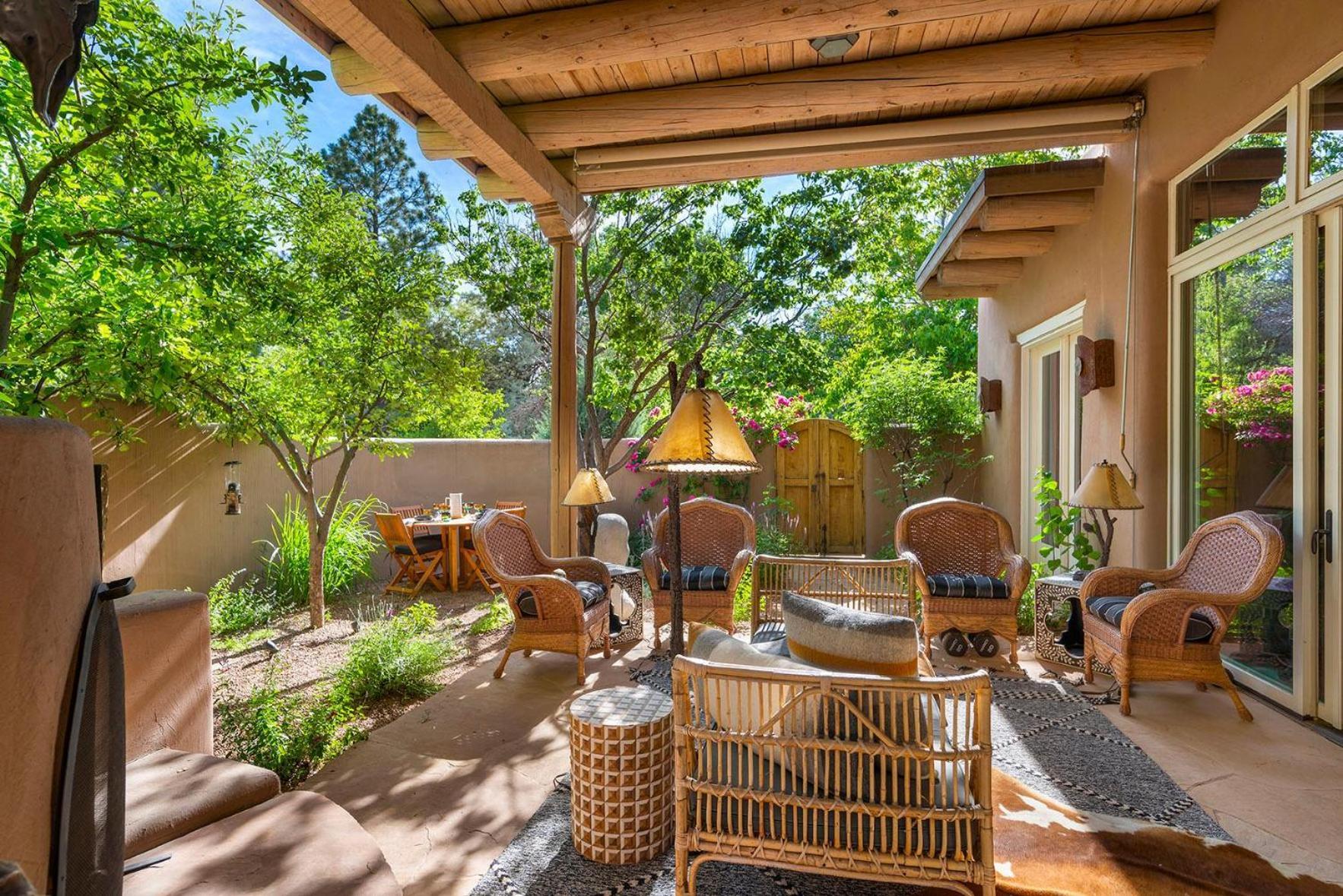 1121 E Alameda St Holiday home Santa Fe