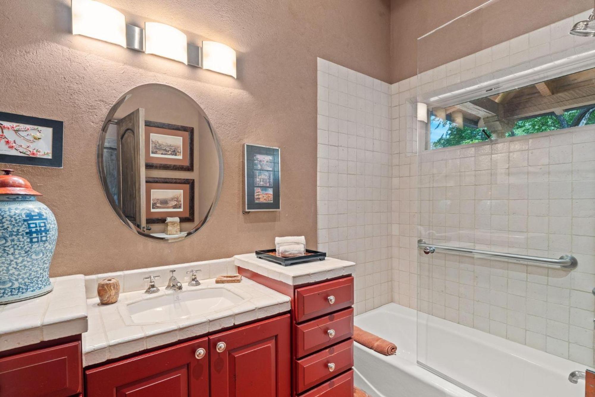 1121 E Alameda St Santa Fe
