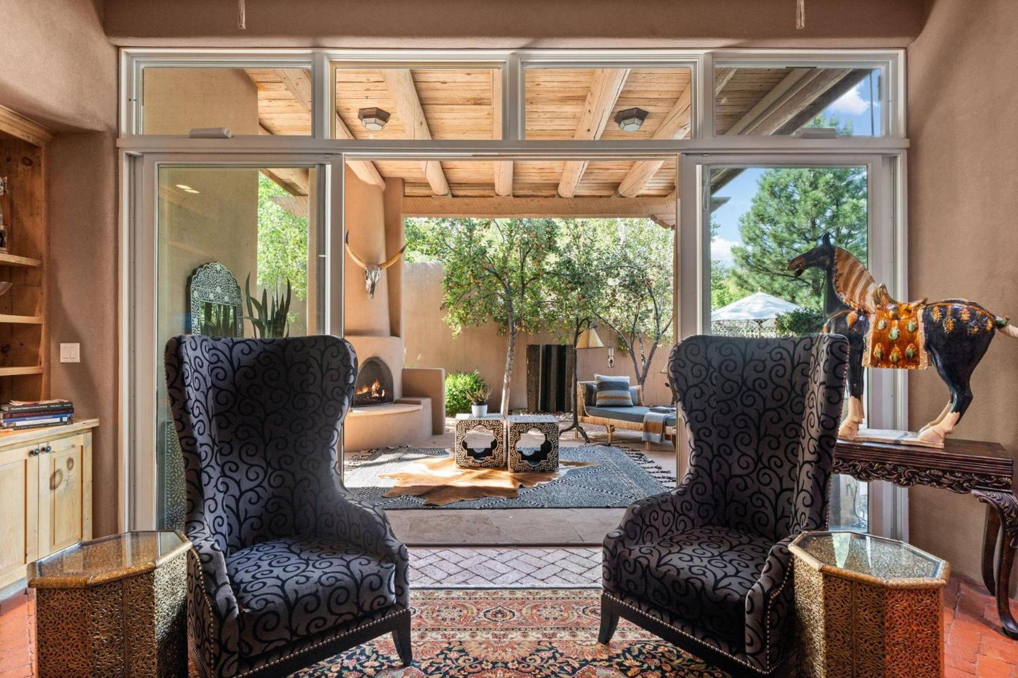 1121 E Alameda St Santa Fe